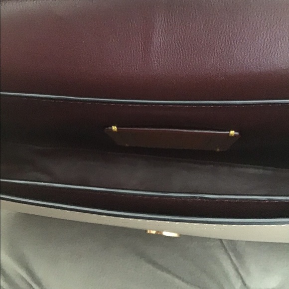 Coach 1941 Ellie with Rivets - Picture 4 of 8